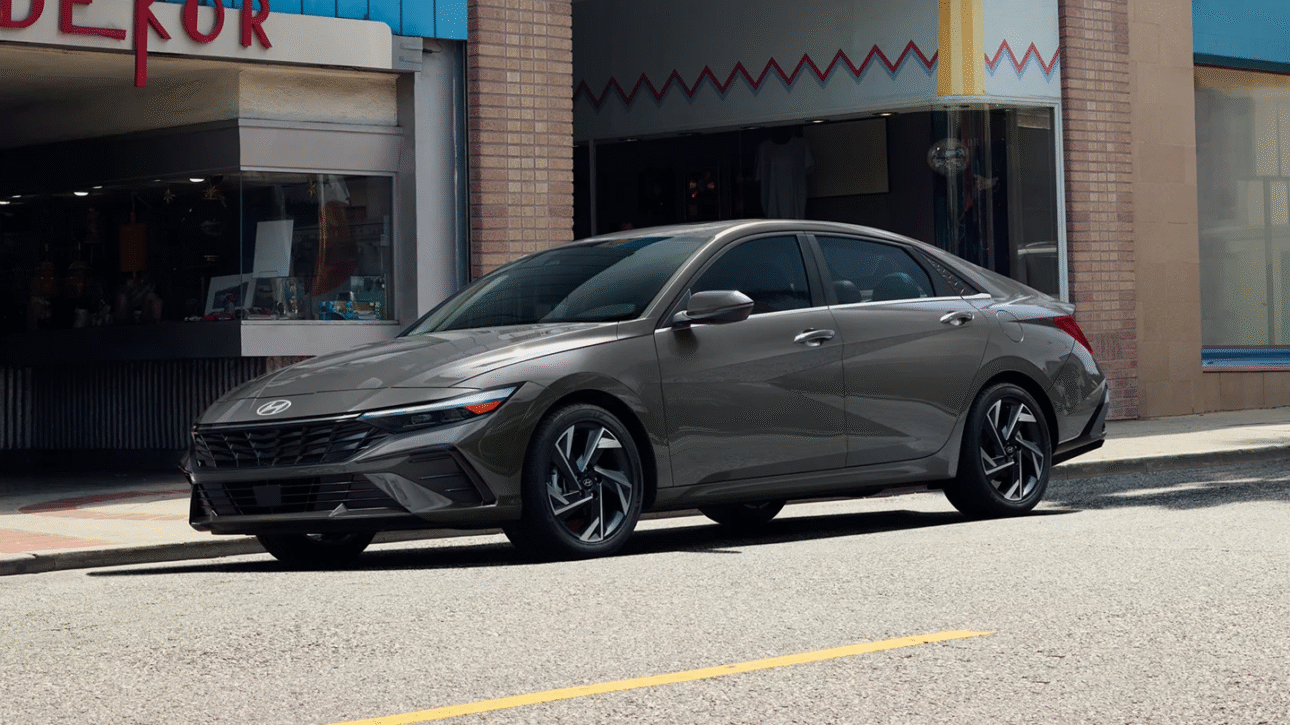 Hyundai Elantra 2025